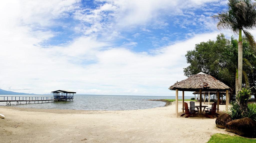 Liamo Reef Resort Kimbe Eksteriør billede